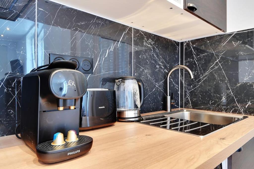 Appartement 4 Personnes Aux Portes De Paris Сен-Дені Екстер'єр фото